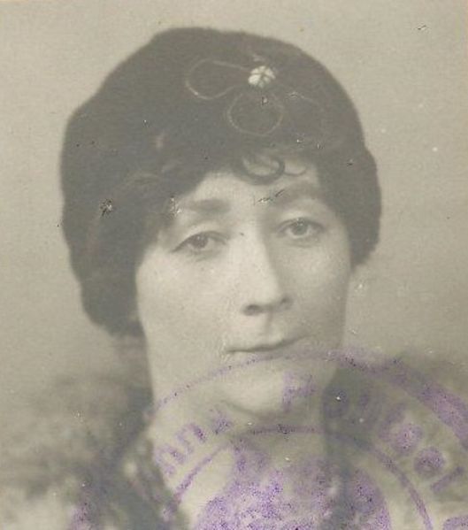 Файл:Калашникова Анна Петровна, 1922.jpg