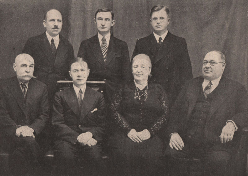 Файл:Президиум комитета 2-го всегосударственного слета русских хоров в Петсери, 1939.jpg
