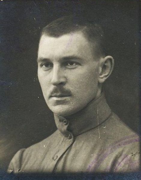 Файл:Утехин Владимир Сергеевич, 1921.jpg