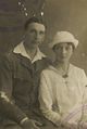 Бернов Георгий Сергеевич с женой Марией, 1921.jpg