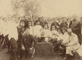 Офицеры и солдаты 90-го пехотного Онежского полка. Екатеринентальский лагерь, июль 1893.jpg