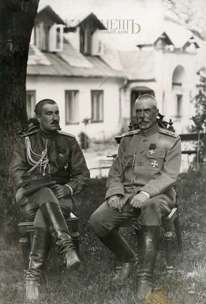 Файл:Всеволод Александрович Зайцов (слева) и Иван Севастьянович фон Эттер, 1915.jpg